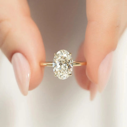 Oval Zircon Band Ring