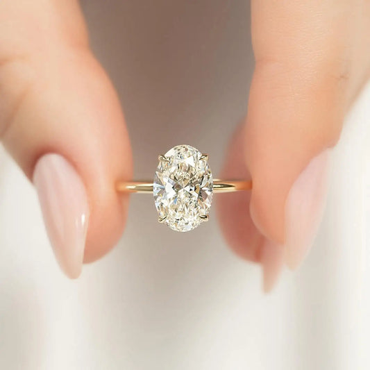 Oval Zircon Band Ring