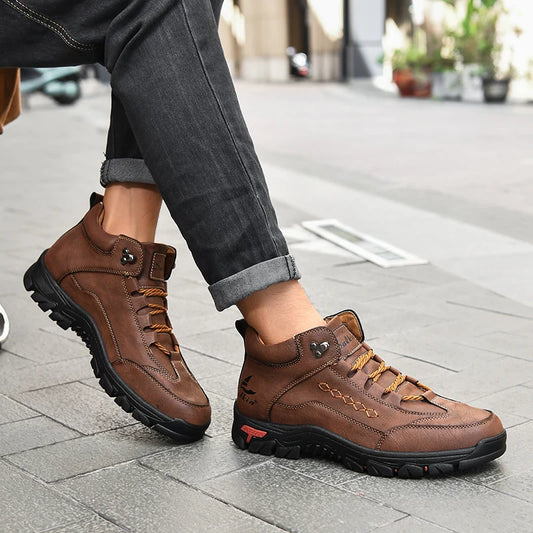 Thick-Sole Round-Toe Hiking Boots