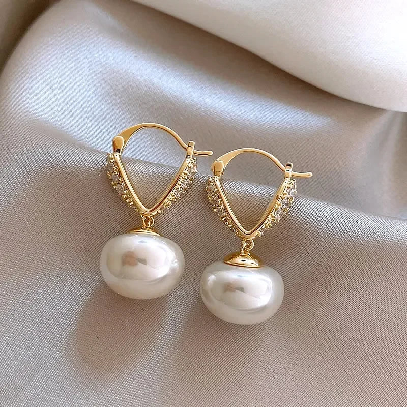 Heart Pearl Earrings