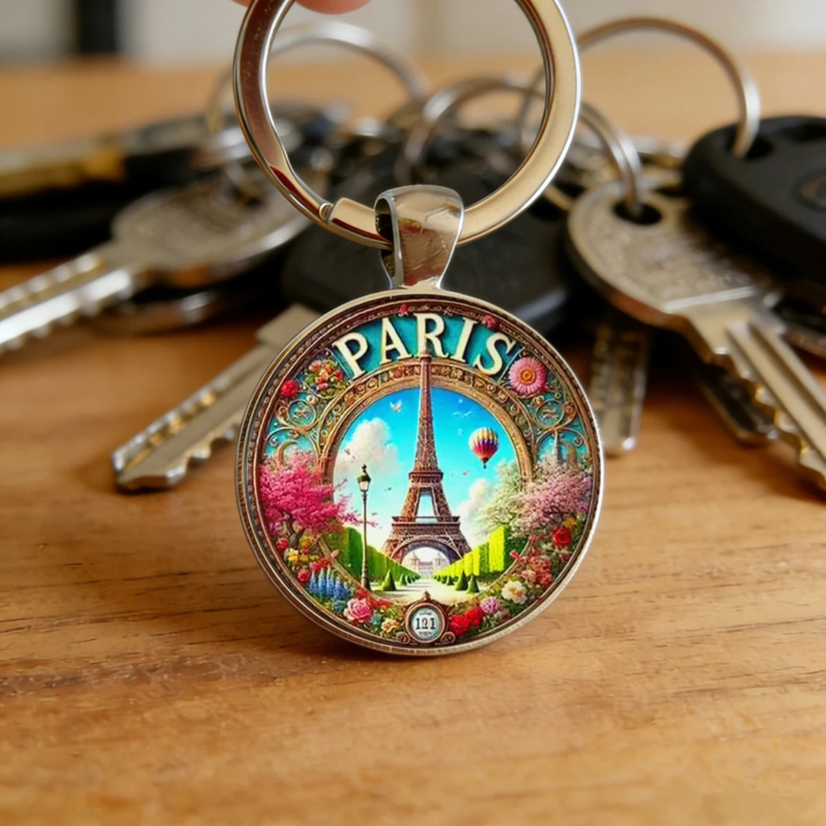 Eiffel Tower Keychain Retro Style