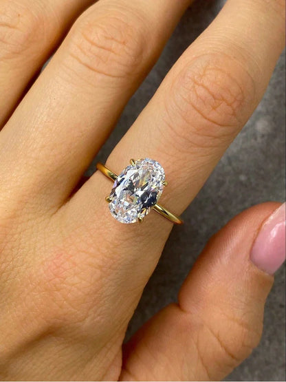 Oval Zircon Band Ring