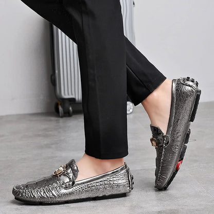 Crocodile Pattern Slip-On Shoes