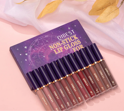 Moisturizing Glossy Lip Color